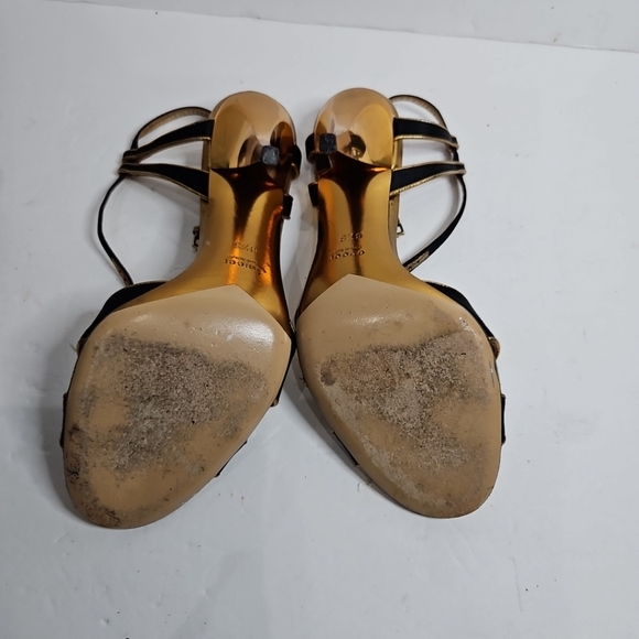 Gucci Gold Strap Stiletto Sandals with Bee Embellishment Size 8.5B - Picture 11 of 15